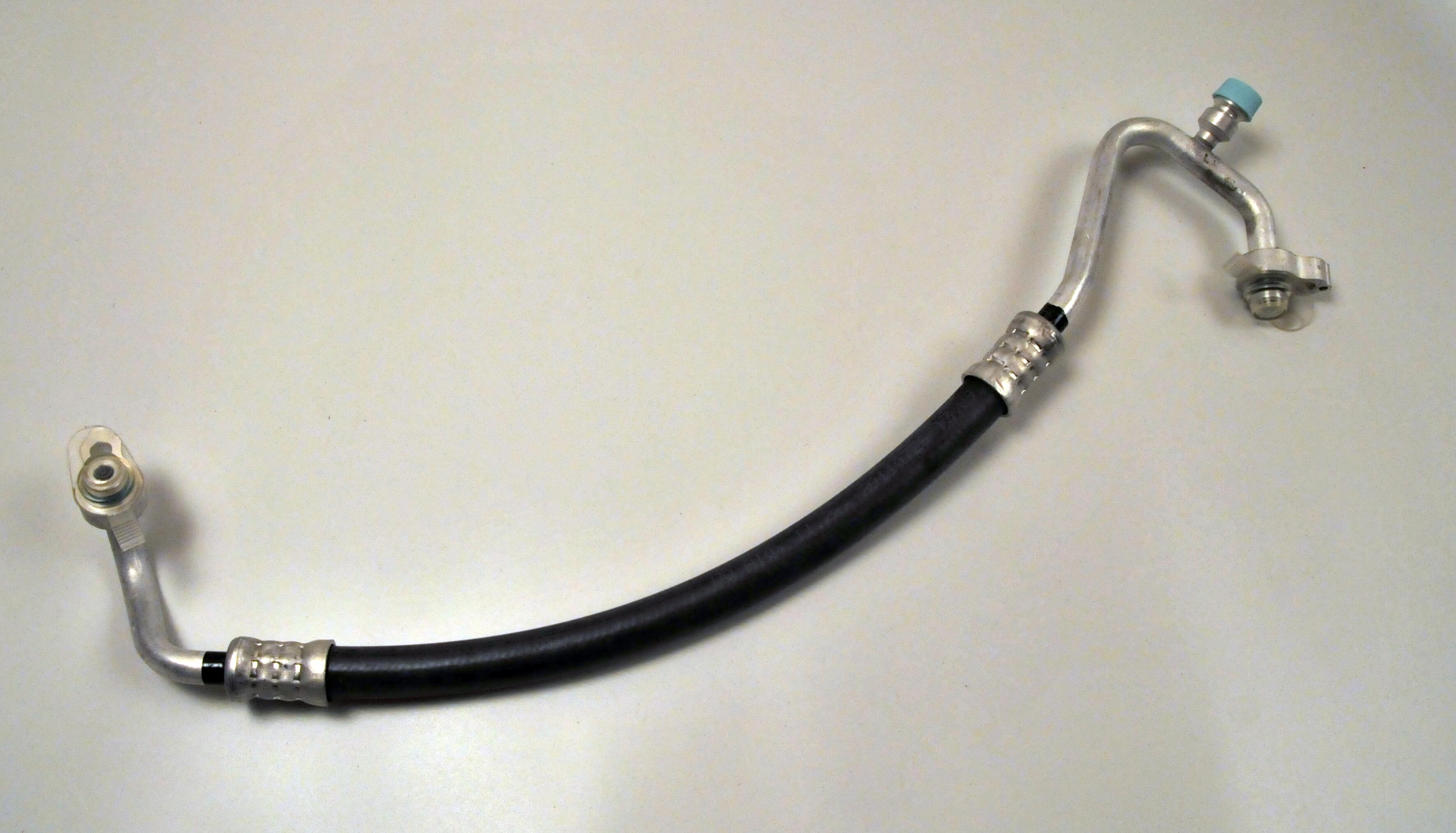 צינור מזגן מאזדה לנטיס